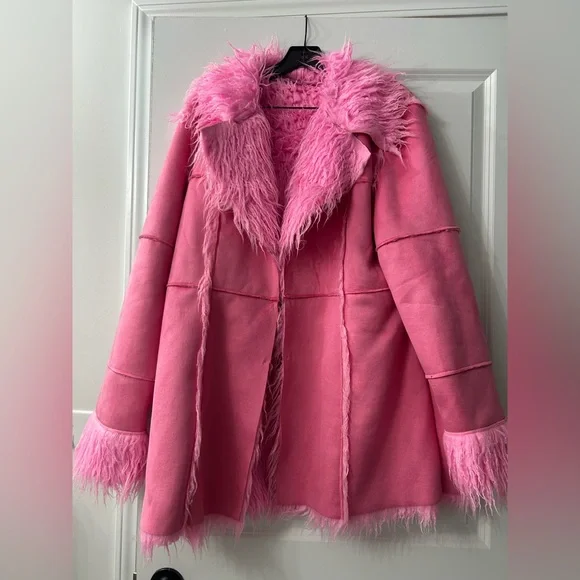 Dolls Kill Women pink fur coat - Picture 2 of 6